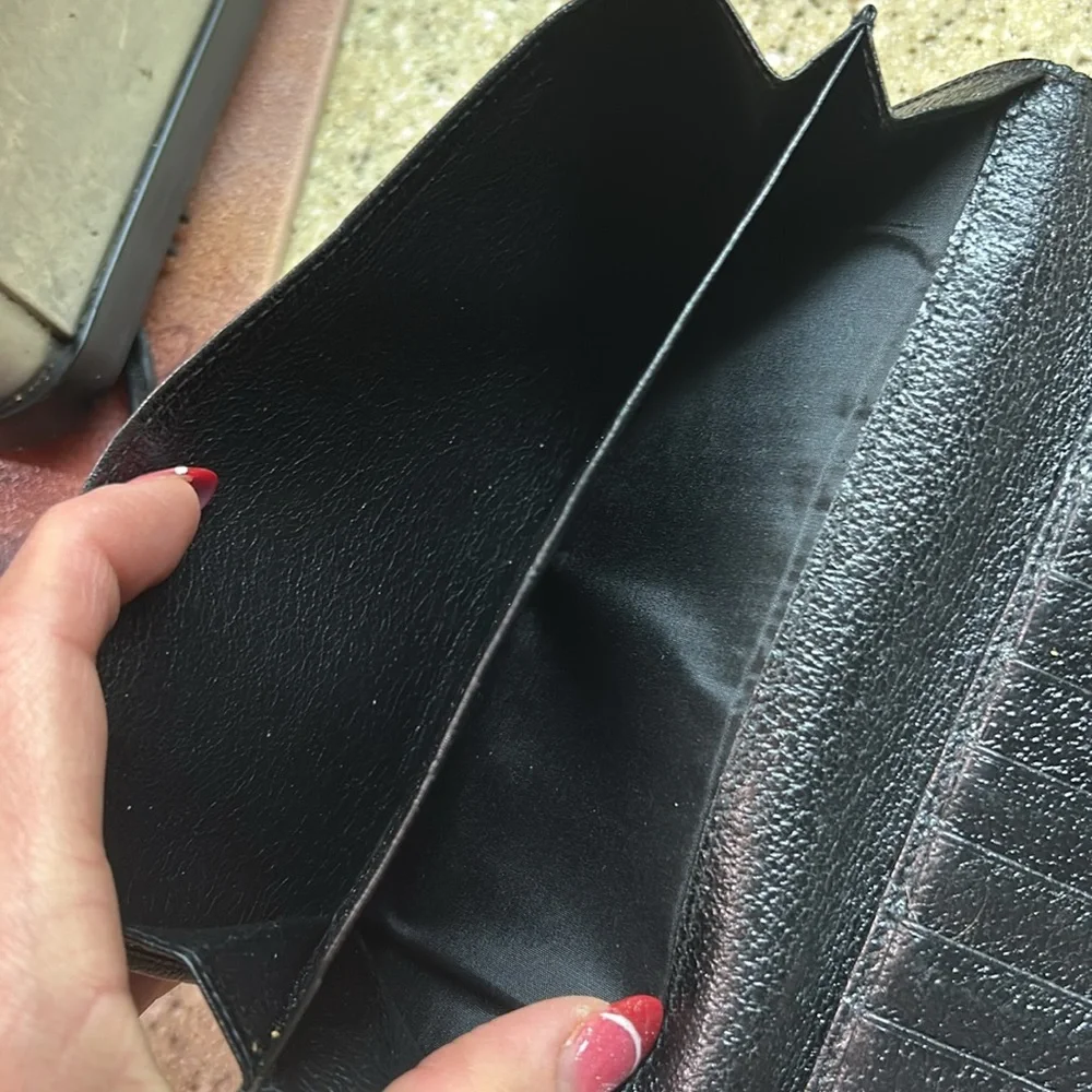 GUCCI Authentic black long wallet